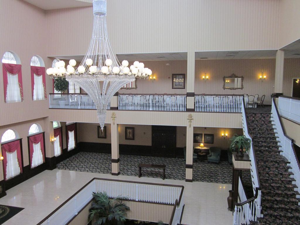 Inn The And At East Wind