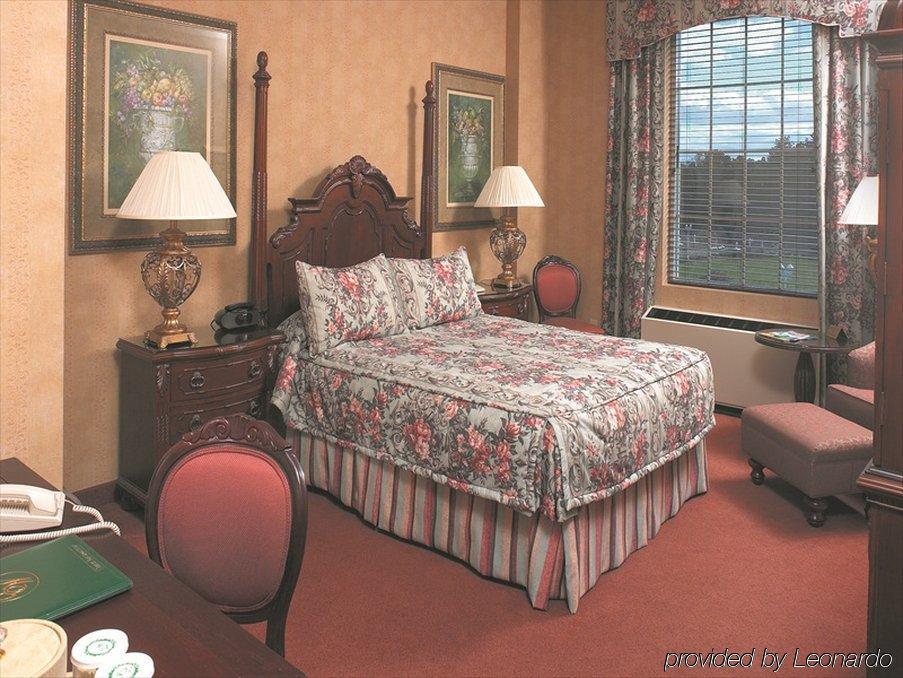 Inn The And At East Wind