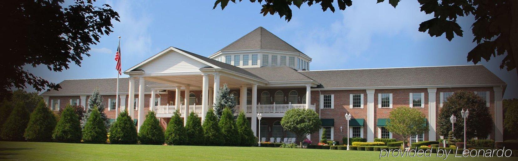The And At East Wind Inn 3*