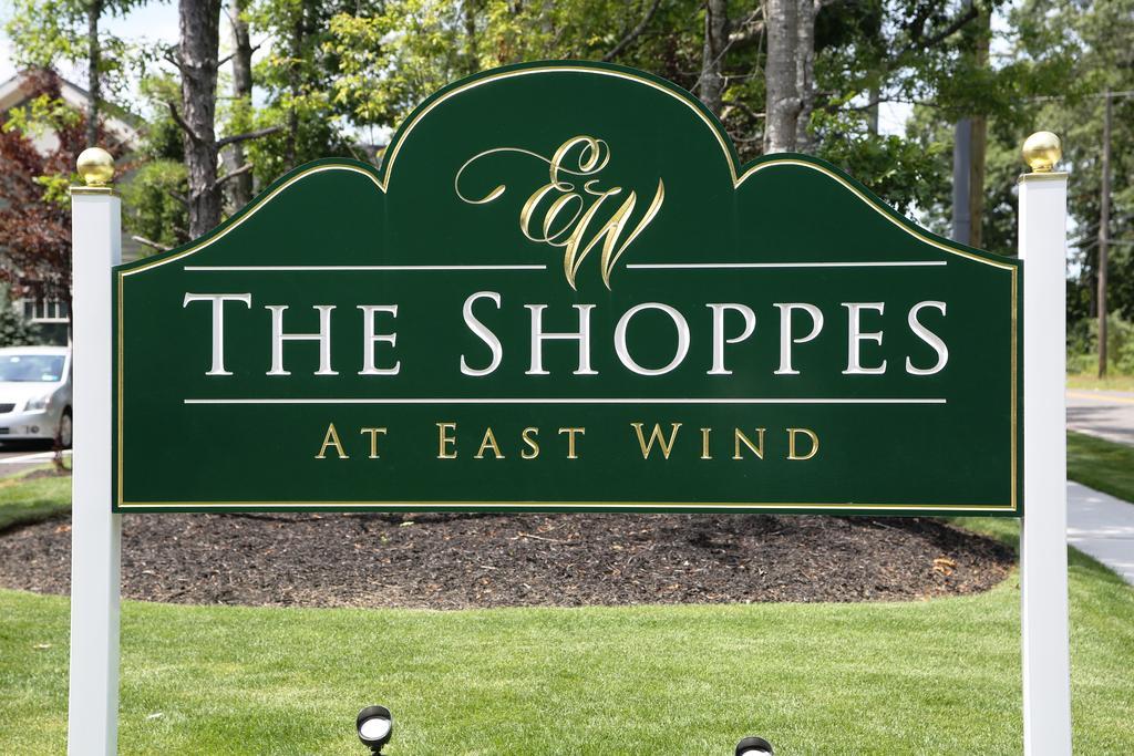 Inn The And At East Wind Wading River