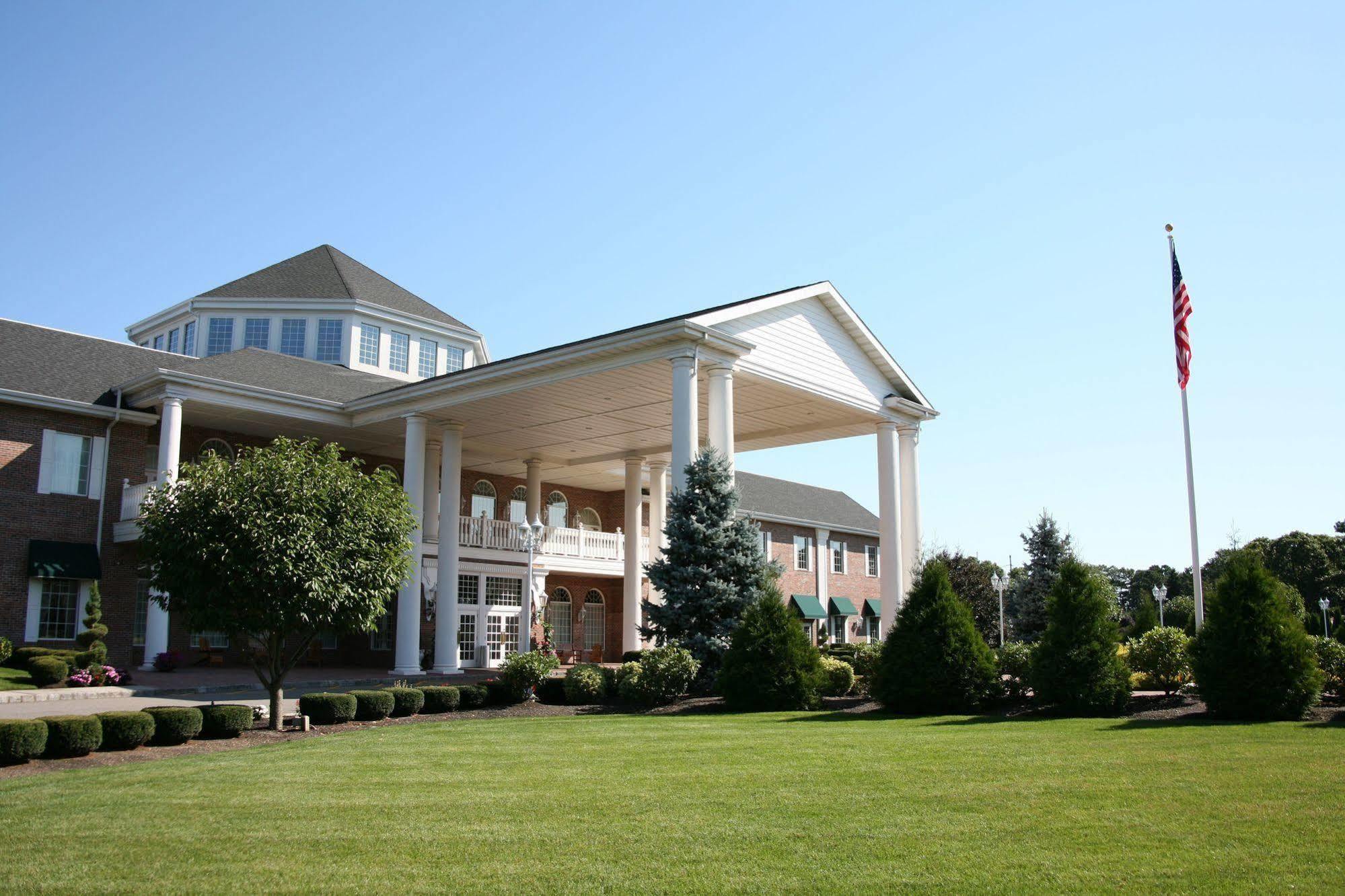 Inn The And At East Wind